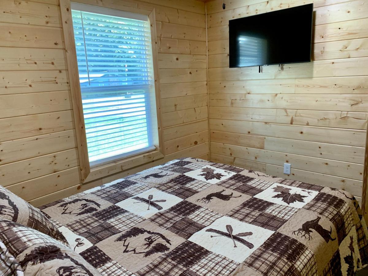 The Brick House: Brand New! 3 Bedroom Home With Private Driveway Pigeon Forge Eksteriør billede